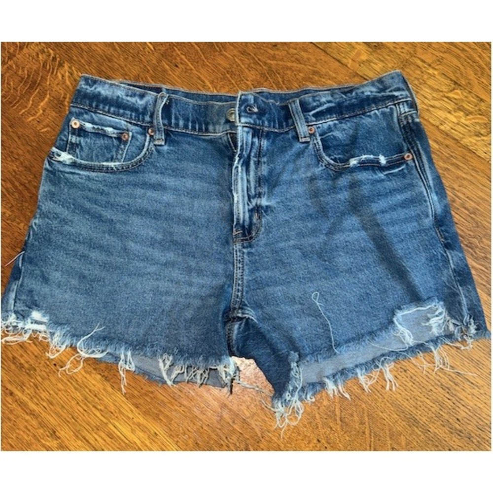 Womens High Rise Denim Cutoff Shorts‎ Medium Wash Blue Frayed Hem Distressed